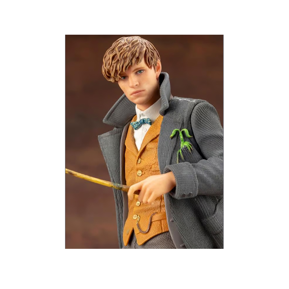 فیگور Scamander از فیلم Fantastic Beast ساخت شرکت Kotobukiya 4 فیگور Scamander از فیلم Fantastic Beast ساخت شرکت Kotobukiya - Image 4