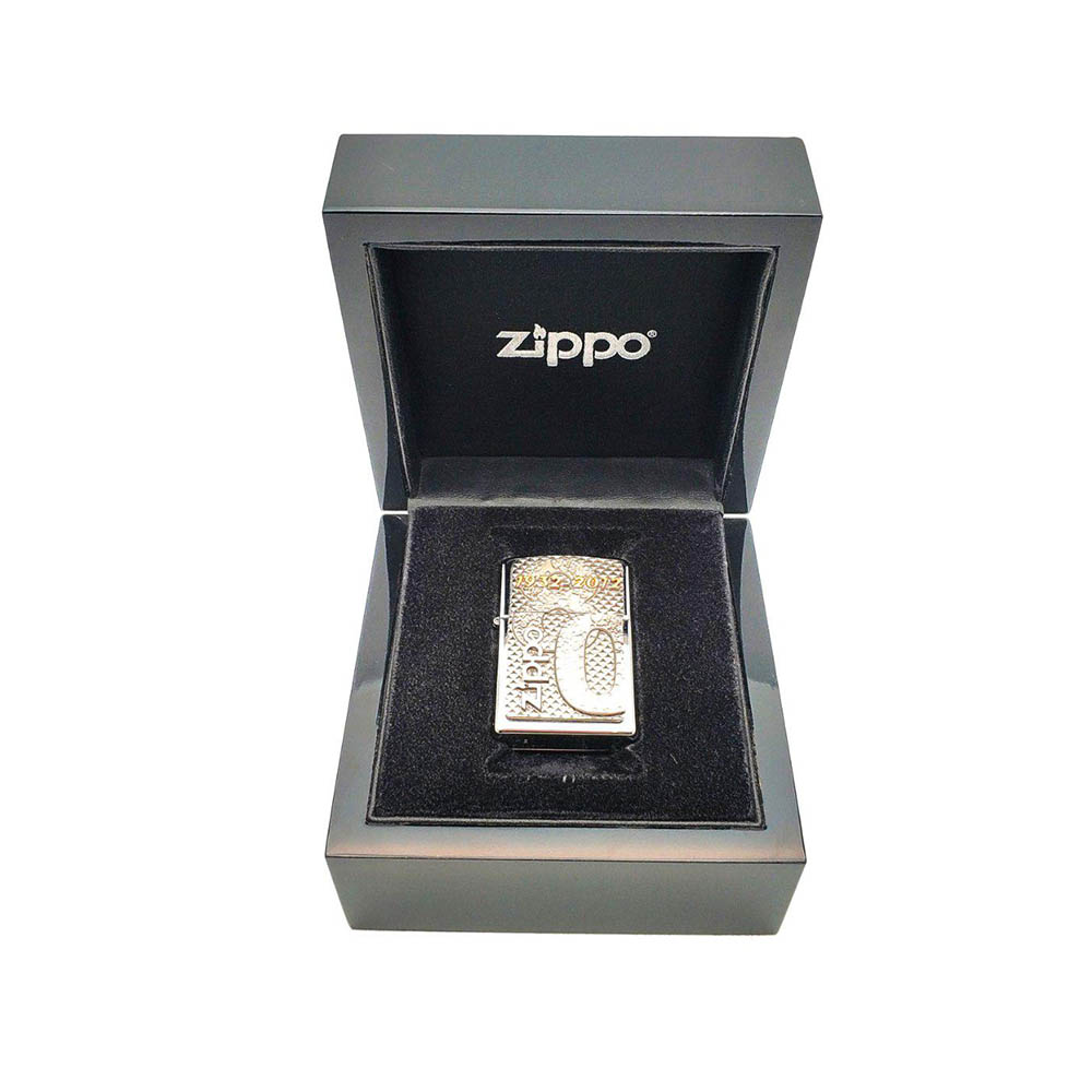 فندک زیپو مدل Commemorative 1932-2012 Limited Edition High-Gloss Chrome کد 2003255 5 فندک زیپو مدل Commemorative 1932-2012 Limited Edition High-Gloss Chrome کد 2003255 - Image 5